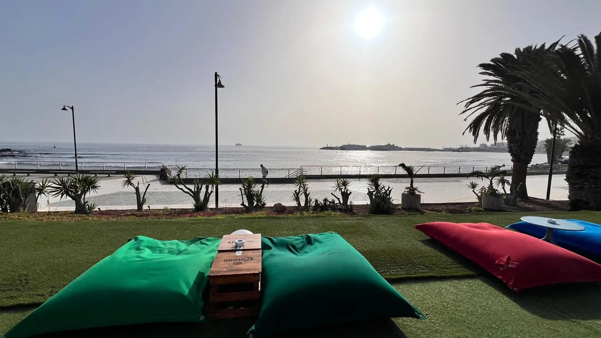 Seaview And Sunset Modern Apartment Arona