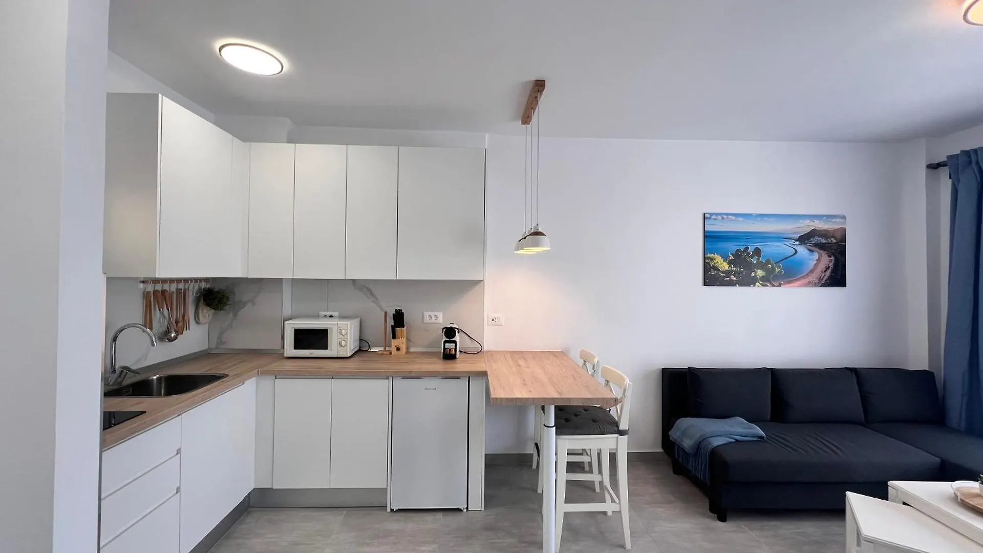 Seaview And Sunset Modern Apartment Arona  Arona (Tenerife)