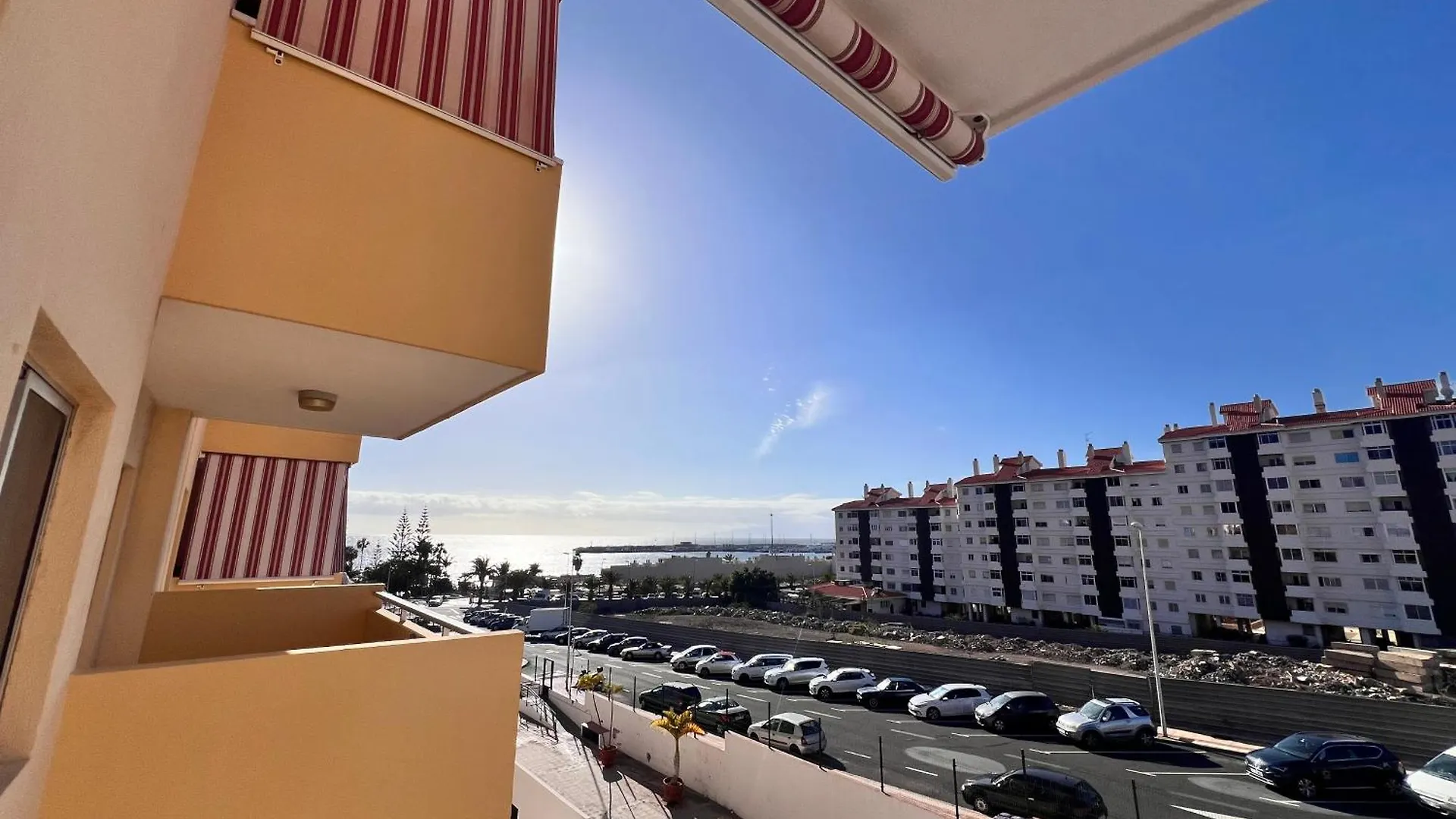 Seaview And Sunset Modern Apartment Arona   Arona (Tenerife)